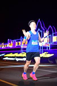 BIB: 4250
                            <button type="button" onclick="openModal(22869115)" class="btn btn-primary btn-sm float-right btn-popup" data-toggle="modal" data-target=".modal-high-quality">
                        <i class="fas fa-shopping-cart"></i> Add to Cart
                    </button>
                                            <button type="button" onclick="isThisMe(22869115, true)" class="btn btn-success btn-sm float-right btn-popup btn-isme hidden" data-toggle="tooltip" data-placement="bottom" title="นี่คือรูปของคุณใช่ไหม คลิกที่นี่เพื่อเอาเข้าอัลบั้ม">
                        <i class="fas fa-plus"></i> Add to album
                    </button>
                    <button type="button" onclick="isThisMe(22869115, false)" class="btn btn-warning btn-sm float-right btn-popup btn-isnotme hidden">
                        <i class="fas fa-ban"></i> Remove from album
                    </button>